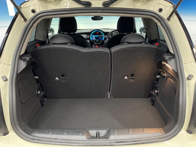 ���g�����N���[��:����L������e�X�y�[�X!���ꂾ���̍L��������΂��������⃌�W���[�Ȃǂɂ��œK�ł�!�g�p�������Ȃ����ꂢ�ȏ�Ԃ��ێ����Ă���܂��B