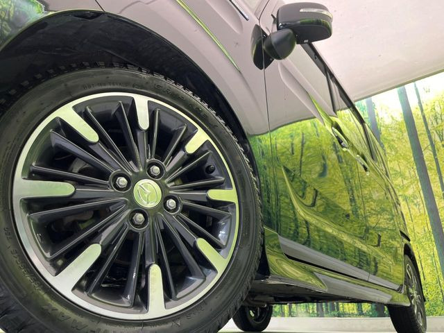 �y����15�C���`�A���~�z�C�[���z�O�ςɃ}�b�`���������A���~�z�C�[���𑕒����Ă���܂��B�e��ЊO�A���~�z�C�[����A�X�^�b�h���X�^�C�����戵�����Ă���܂��B���񂲑��k����������