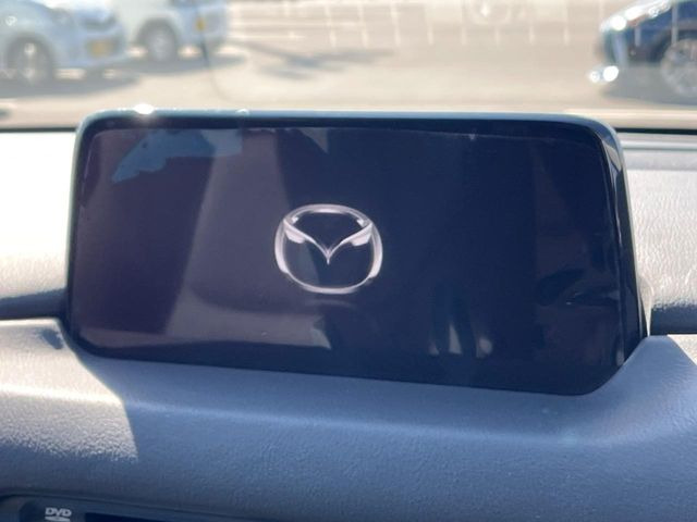 �y���[�J�[�����i�r�z�C���e���A�ɗn�����ރX�^�C���b�V���ȁu��p�݌v�v���[�J�[�i�r�𑕔��􎋔F���⑀�쐫�ȂǊ�{���\�ɂ��D��A���㎿�ȃJ�[���C�t�����y���݂��������܂��B