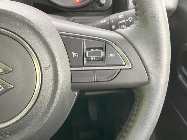 �y�N���[�Y�R���g���[���z�������H�����N���N���s�B�A�N�Z���𗣂��Ă���葬�x�ő��s���ł��A�������^�]���̕��S���y��!�����E�������ȒP�ȃX�C�b�`����Œ����ł��܂��B