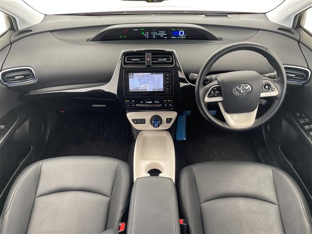 プリウス1.8 A ツーリングセレクション