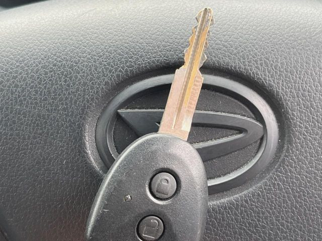 �y�L�[���X�z�������ꂽ�ꏊ����ł��{�^����Ńh�A�̊J���E�{�����ł���̂łƂ��Ă��֗�!�h�A�̌�������ɏ������邱�Ƃ�����܂����