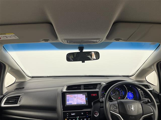 フィット1.3 13G Fパッケージ コンフォートエディション