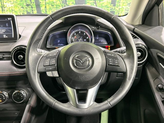 �y�����v�����X�e�A�����O�z�㎿�Ȋv���g�p���邱�ƂŁA��ɂ����������݂ƂĂ��^�]���₷���n���h���ł���