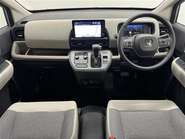 フリード1.5 e:HEV エアー EX