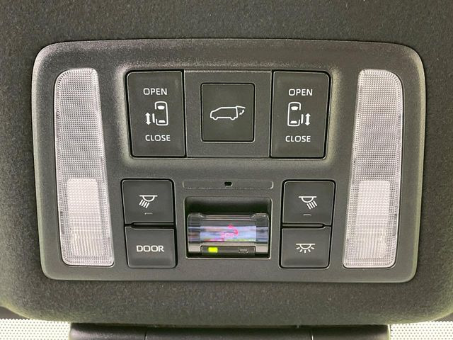 ヴォクシー1.8 ハイブリッド S-Z