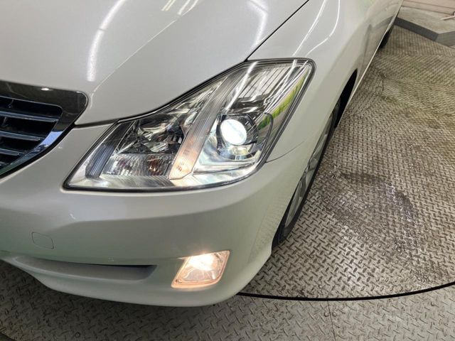 �yHID�w�b�h���C�g�z���ɖ��邭�O�����Ƃ炵�Ă����̂ŁA���V����Ԃ̑��s�������E�ǍD�ň��S���Ă���肢�������܂��B