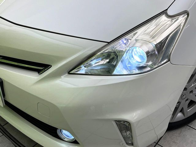 �yLED�w�b�h���C�g�z���V����ԑ��s�����ǍD�Ȏ��E���m�ۂ����S���ĉ^�]�ł��鍂�P�xLED�w�b�h���C�g�𑕔�!�_�����x�������A����d�͂��}�����Ă��܂��B