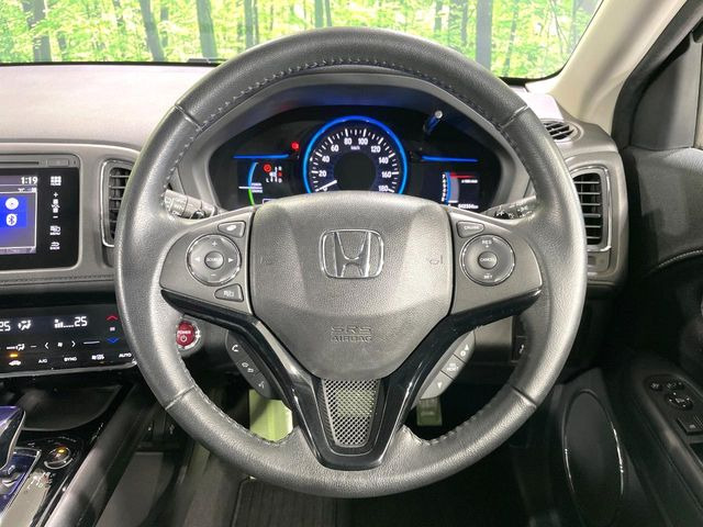 �y�����v�����X�e�A�����O�z�㎿�Ȋv���g�p���邱�ƂŁA��ɂ����������݂ƂĂ��^�]���₷���n���h���ł���