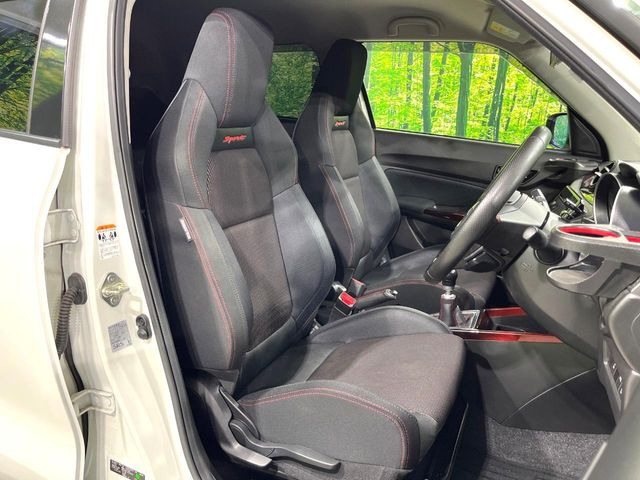 �y��p�X�|�[�c�V�[�g�z�z�[���h���ɗD��A�J�[�u���̑̂������}�����Ă���܂��B�܂��A�̂Ƀt�B�b�g���邩�獘��w�������ɂ����A�����O�h���C�u�⍂�����s�ł����K�ɂ��߂������������܂���