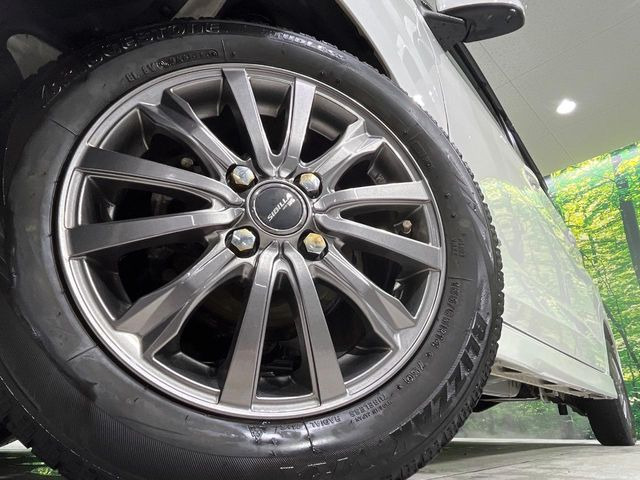 �y14�C���`�A���~�z�C�[���z�O�ςɃ}�b�`�����A���~�z�C�[���𑕒����Ă���܂��B�e��A���~�z�C�[����A�X�^�b�h���X�^�C�����戵�����Ă���܂��B���񂲑��k����������