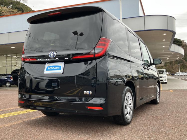 ノア1.8 ハイブリッド X