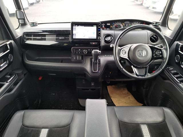 N-BOXカスタムL ターボ