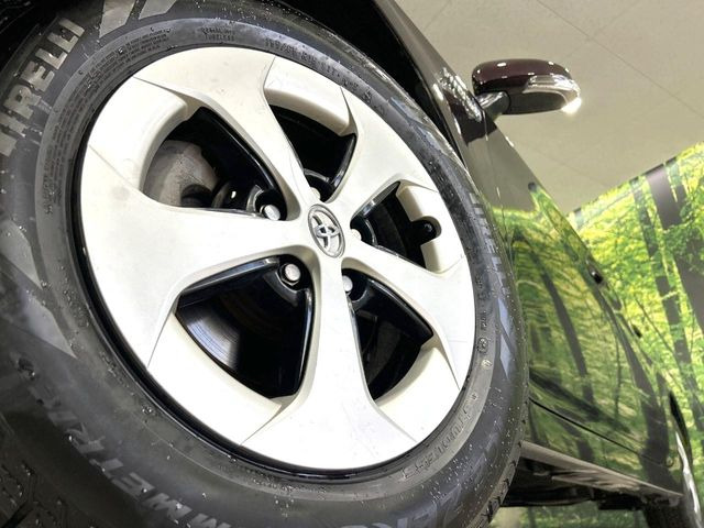 �y����15�C���`�A���~�z�C�[���z�O�ςɃ}�b�`���������A���~�z�C�[���𑕒����Ă���܂��B�e��ЊO�A���~�z�C�[����A�X�^�b�h���X�^�C�����戵�����Ă���܂��B���񂲑��k����������