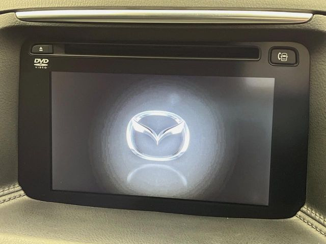 �y7�^�}�c�_�R�l�N�g�i�r�z�ԓ��̕��͋C�Ƀ}�b�`������̌^�^�C�v�̃i�r�B�e����q�ݒ��Bluetooth�Đ����A�l�X�ȋ@�\���y���߂܂��B�����I�ȃ_�C�������삪�\�ŁA�g��������ǍD�ł��B