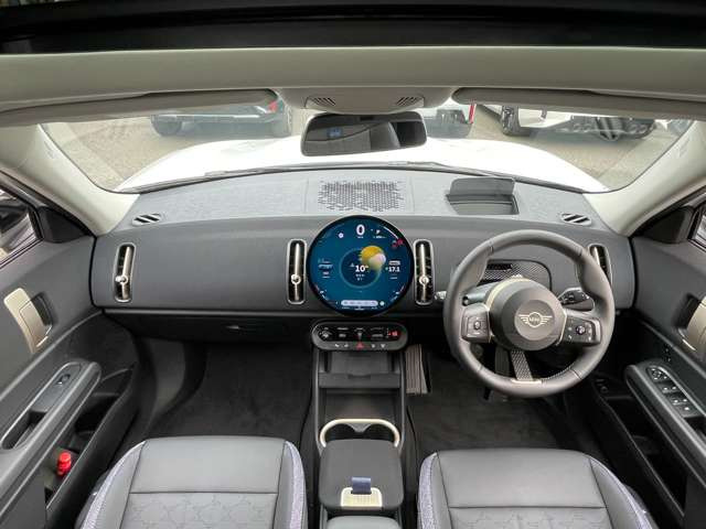 ミニカントリーマンD DCT ディーゼル