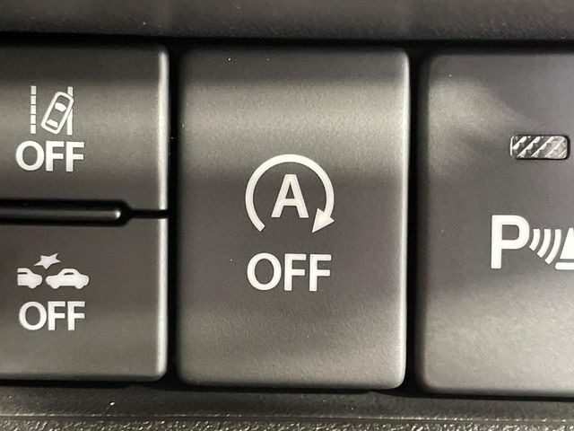 �y�A�C�h�����O�X�g�b�v�z�ԐM����a�؂Œ�Ԃ����ۂɃG���W�����~���A���ʂȔR���̏����}���܂��B�R��������ی�ɂȂ���@�\��G���W���̓u���[�L�𗣂��΍Ďn�����܂��B