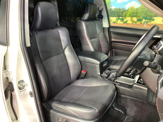 �^�]�ȃV�[�g���͎g�p�������Ȃ��A�ǍD�ȏ�ԂƂȂ��Ă��܂��B�O�I�[�i�[�l�����J�Ɏg���Ă������Ƃ��悭�킩��܂��ˁB