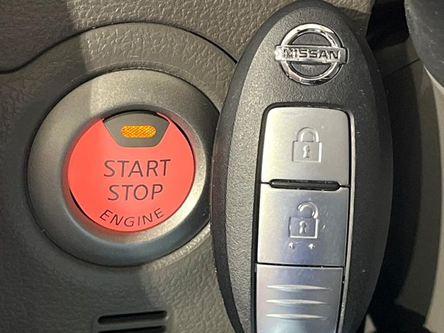 �y�C���e���W�F���g�L�[�z�J�o����|�P�b�g�ɓ��ꂽ�܂܂ł��h�A�̎{���E�������\�ȃX�}�[�g�L�[�𑕔��B�G���W���̃I���E�I�t�����J�M�����o���K�v����������Ƃ��Ă��֗��ł���