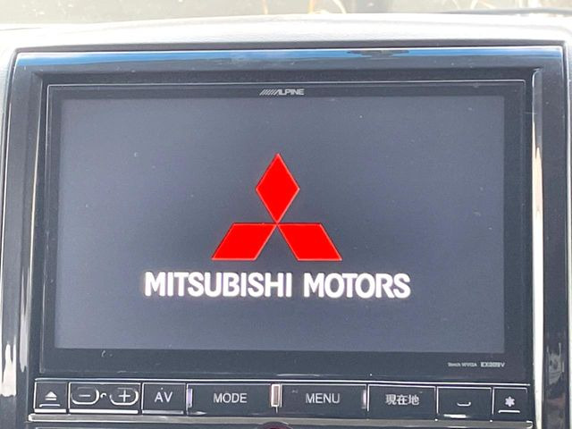 �y�����i�r�z�l�C�̏����i�r�𑕔����Ă���܂��B�i�r�̎g���₷���͂������A�I�[�f�B�I�@�\���[��!�L�����v�◷�s�͂������A�ʋ΂┃�����ȂǕ��i�̃h���C�u���y�����Ȃ�͂���