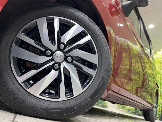 �y����14�C���`�A���~�z�C�[���z�O�ςɃ}�b�`���������A���~�z�C�[���𑕒����Ă���܂��B�e��ЊO�A���~�z�C�[����A�X�^�b�h���X�^�C�����戵�����Ă���܂��B���񂲑��k����������