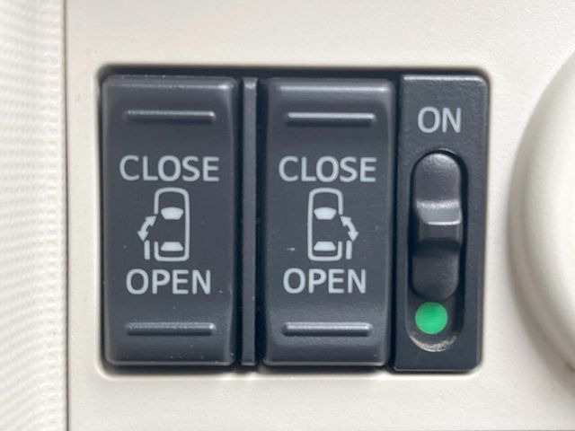 ムーヴキャンバスX リミテッド メイクアップ SAII