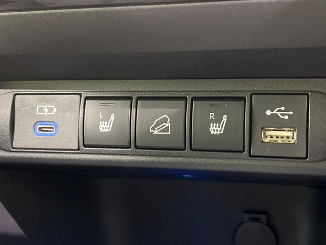 �y�V�[�g�q�[�^�[�z�������ɏd�󂷂�V�[�g�q�[�^�[!�G�A�R����葁�����܂��Ă����̂Ŋ�����̐l�����S�ł��ˁ�G�A�R���̉����͊������邩����A�Ƃ������ɂ����������߂ł��B