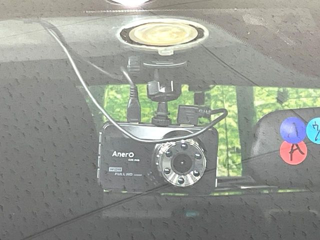 �y�h���C�u���R�[�_�[�z�h���C�u���R�[�_�[����!���s���͂������A������^�]�⎖�̂ɑ��������ہA�f���ŋL�^���A����̃��X�N�ɔ����܂��B���L�^�pSD�J�[�h�͂��q�l�����g�ł��������������K�v������܂��B