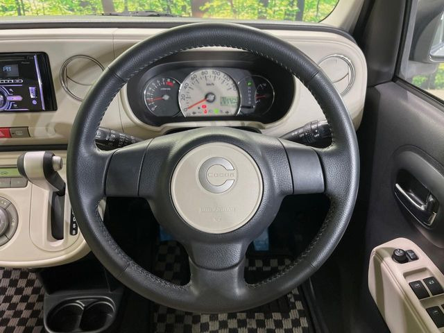 �y�����v�����X�e�A�����O�z�㎿�Ȋv���g�p���邱�ƂŁA��ɂ����������݂ƂĂ��^�]���₷���n���h���ł���