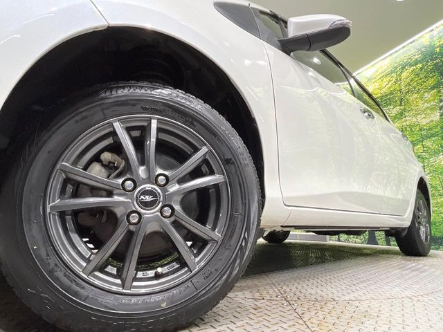 �y14�C���`�A���~�z�C�[���z�O�ςɃ}�b�`�����A���~�z�C�[���𑕒����Ă���܂��B�e��A���~�z�C�[����A�X�^�b�h���X�^�C�����戵�����Ă���܂��B���񂲑��k����������