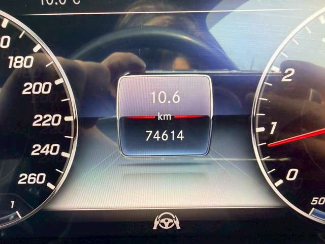 �C�ɂȂ邨�Ԃ�����܂�����E�̓d�b�ԍ����璼�ڂ��X�ɂ��₢���킹���������B�x�����@����ԗ����A��Ԃ܂łȂ�ł������������Ē����܂��B�X�^�b�t�ꓯ���A�����҂����Ă���܂��B