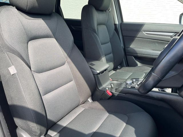 �^�]�Ȃ܂��ɂ͏\���ȃX�y�[�X������A�啿�ȕ��ł��������^�]���Ă�����������ł��B