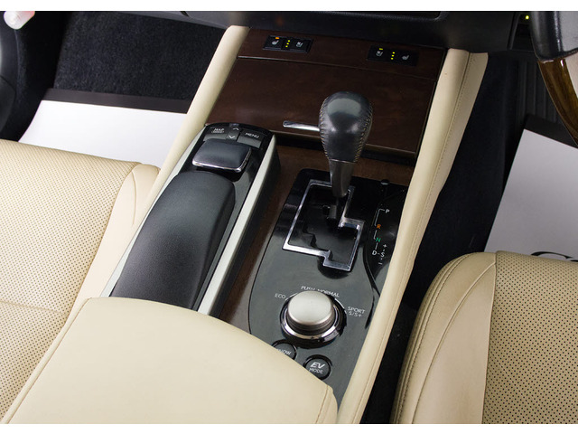 �V�t�g����ł��B�X�b�L���Ƃ����������⑀�쐫�𑹂Ȃ�Ȃ����ƂȂ��Ă���܂��B