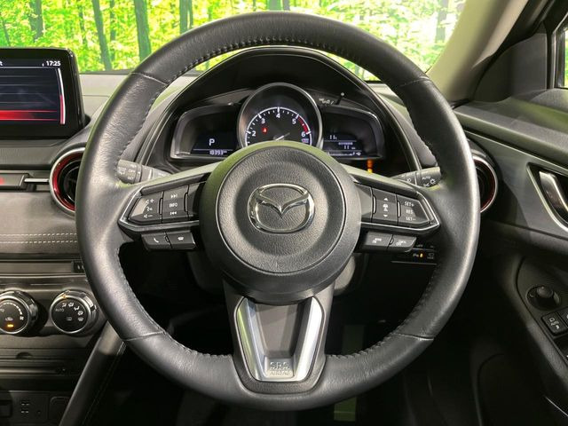 �y�����v�����X�e�A�����O�z�㎿�Ȋv���g�p���邱�ƂŁA��ɂ����������݂ƂĂ��^�]���₷���n���h���ł���