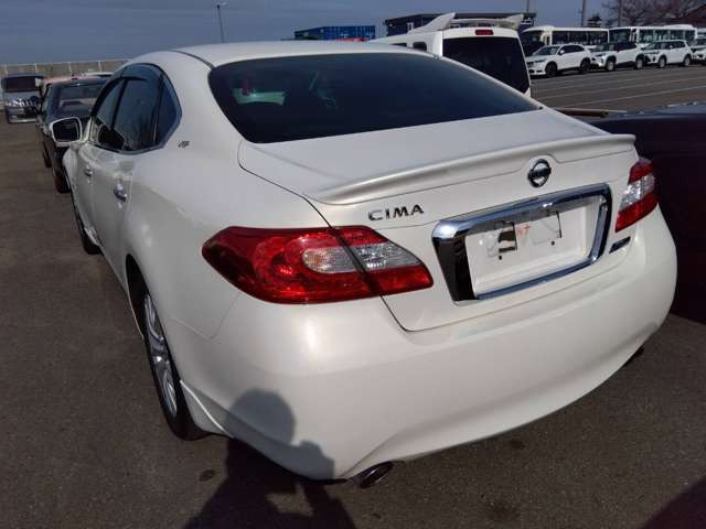 シーマハイブリッド3.5 VIP