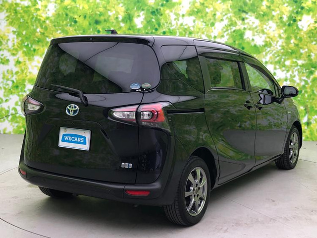 シエンタハイブリッド 1.5 G クエロ