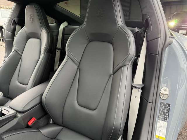 �y�I�v�V�����z�X�|�[�c�V�[�g�v���X(4way�E�d������)�E�N���X�g����w�b�h���X�g �V�[�g�q�[�^�[�E�V�[�g�x���`���[�V�����B