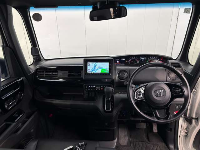 N-BOXカスタムL ターボ 4WD