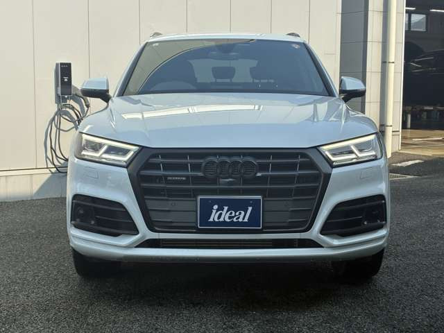 Q545 TFSI クワトロ スポーツ Sラインパッケージ 4WD