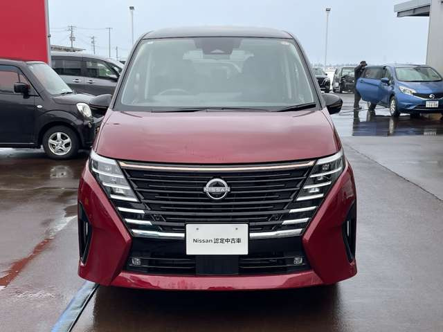 セレナ1.4 e-POWER ハイウェイスターV 90周年記念車