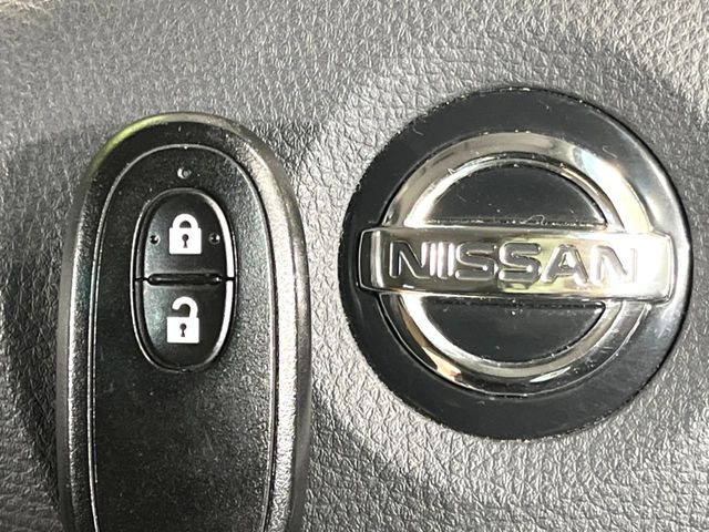 �y�C���e���W�F���g�L�[�z�J�o����|�P�b�g�ɓ��ꂽ�܂܂ł��h�A�̎{���E�������\�ȃX�}�[�g�L�[�𑕔��B�G���W���̃I���E�I�t�����J�M�����o���K�v����������Ƃ��Ă��֗��ł���