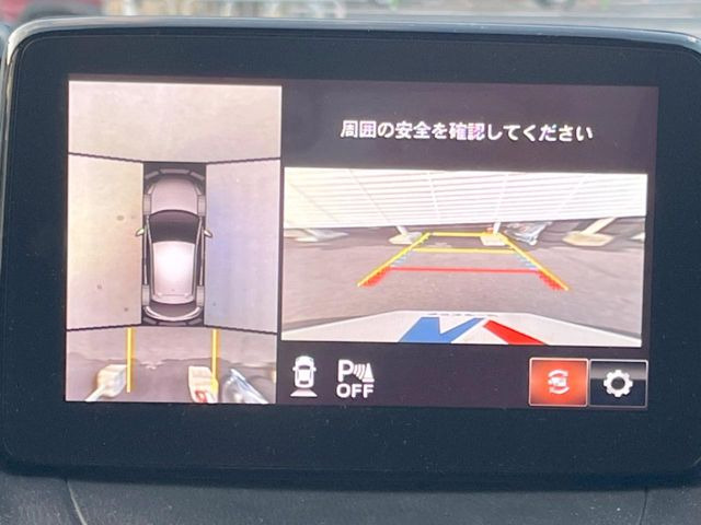 �y360&deg;�r���[���j�^�[�z��p�̃J�����ɂ��A�ォ�猩���낵���悤�Ȏ��_��360�x�N���}�̎��͂��m�F���邱�Ƃ��ł��܂����c�񒓎Ԃ╝�񂹎��Ɋ��􂵂Ă���܂���