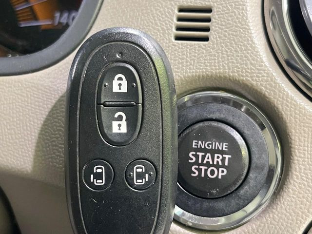 �y�L�[���X�X�^�[�g�V�X�e���z�J�o����|�P�b�g�ɓ��ꂽ�܂܂ł��h�A�̎{���E�������\�ȃX�}�[�g�L�[�𑕔��B�G���W���̃I���E�I�t�����J�M�����o���K�v����������Ƃ��Ă��֗��ł���