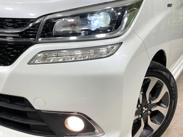 �w�b�h���C�g��e�[�������v&�A���~�z�C�[�����̊e��R�[�e�B���O���I�X�X�����Ă���܂��B�����Y�����̉��΂݂≘���}���A���ꂢ�ȏ�Ԃ������e�i���X���X�ŕۂĂ܂���