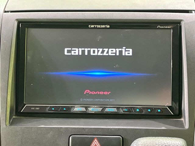 �y�i�r�Q�[�V�����z�g���₷���i�r�ŖړI�n�܂ł�������ē����Ă���܂��B�e��I�[�f�B�I�Đ��@�\���[�����Ă���A���Ԃ̉^�]������Ɋy�����Ȃ�܂�!!