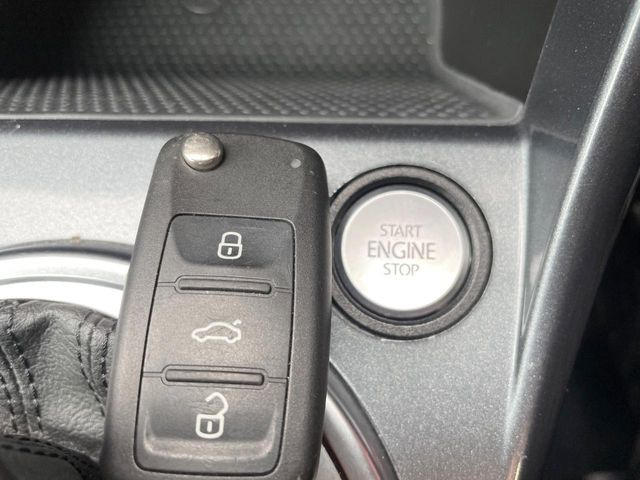 ���X�}�[�g�G���g���[:���������Ă��邾���ŁA�h�A���b�N�����E�{������G���W���X�^�[�g�܂ő���ł���֗��ȋ@�\�ł�!