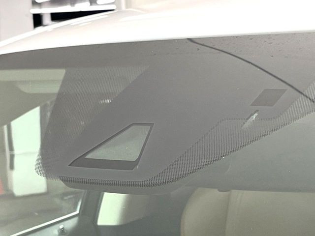 �y�v���N���b�V���Z�[�t�e�B�z�O���̎ԗ��������m���A�Փ˂������Ȏ��͌x��Œ��ӂ𑣂��A�u���[�L�𓥂ޗ͂��T�|�[�g�B�u���[�L�𓥂߂Ȃ������ꍇ�͏Փ˔�Q�y���u���[�L���쓮�A�Փˉ�����T�|�[�g���܂��B