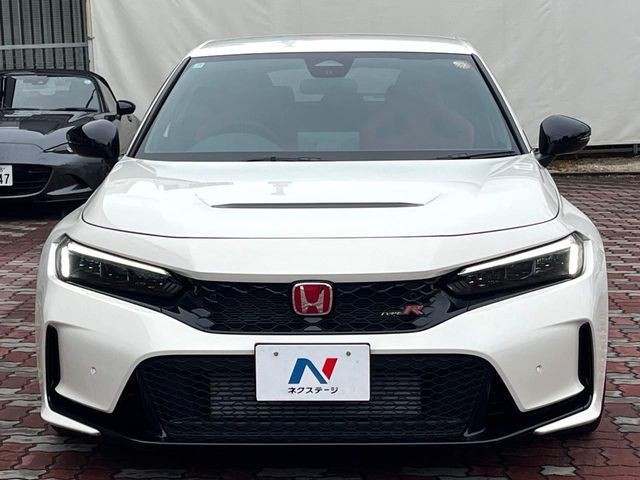 ���Ђł́A�S�ԁw�C�����Ȃ��x�̂��Ԃ̂ݎ�舵���Ă���܂��B��C�o�C���[�ɂ�錵�I�����d����̌�A���Ɍ�̎ԗ��`�F�b�N���s���A�l�N�X�e�[�W���F�肵�����i���Ȓ��ÎԂ����񋟂��Ă���܂��B