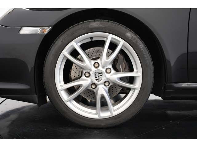 �O��2024�N�����̃^�C���𑕔��A�c�a����6���R�c���Ă���܂��̂ł����̌����͕K�v�������܂���B