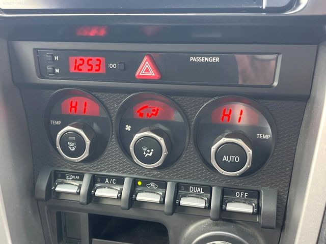 �y�I�[�g�G�A�R���z��x���D�݂̉��x�ɐݒ肷��΁A�ԓ��̉��x�����m�����ʂ≷�x�������Œ����B����&hellip;����&hellip;�Ɖ��x���X�C�b�`���������K�v�͂���܂���B���K�Ȏԓ���Ԃɂ͕K�{�̋@�\�ł��ˁ�